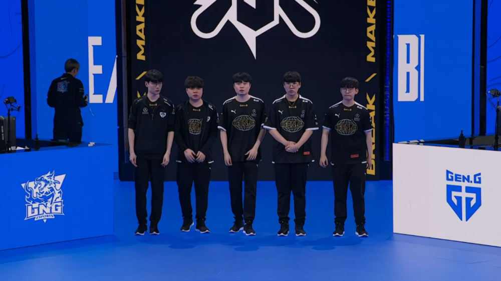 高级别的试 高级别的试