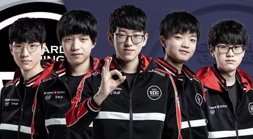 年轻球员溢 年轻球员溢